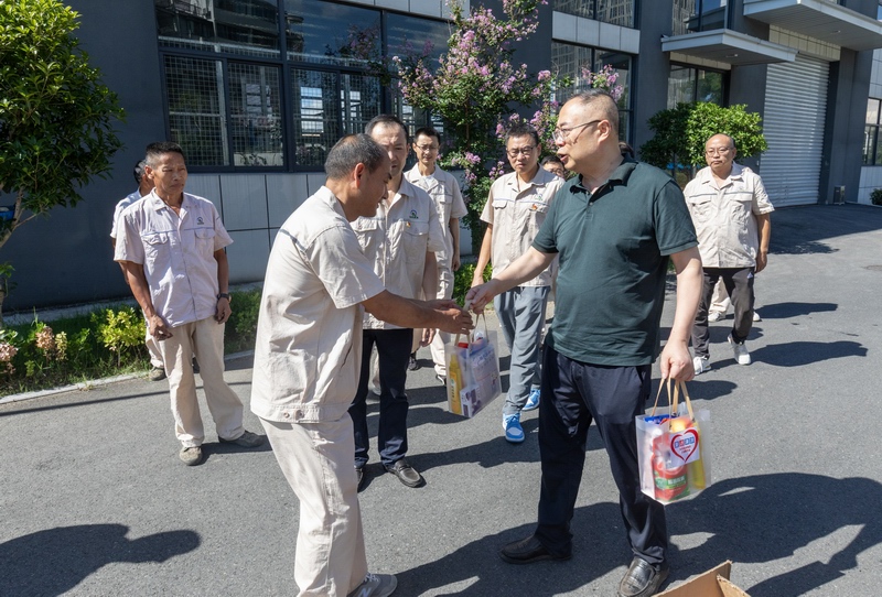 1755851438286770.jpg 9b2ec6d4f3ad81b60ab5eb423a0c1bb3_1755245379176427.jpg